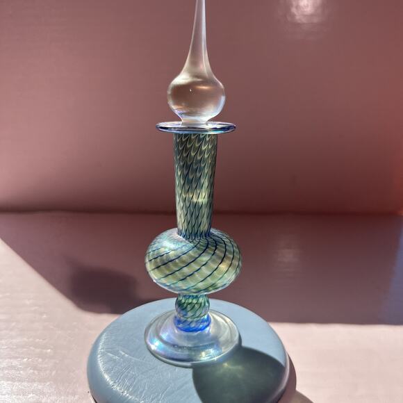 Stuart Abelman Art Glass Iridescent Pulled Feather Perfume Bottle 1981 - Picture 6 of 11